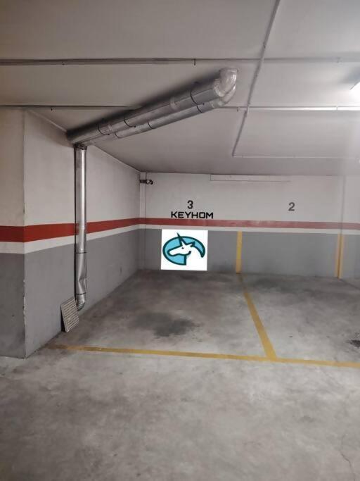 El Castuo Centro Historico Con Parking Apartment Caceres Exterior photo