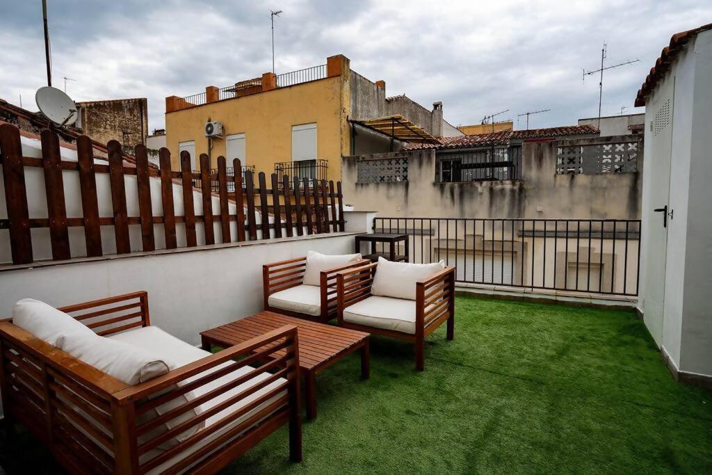 El Castuo Centro Historico Con Parking Apartment Caceres Exterior photo
